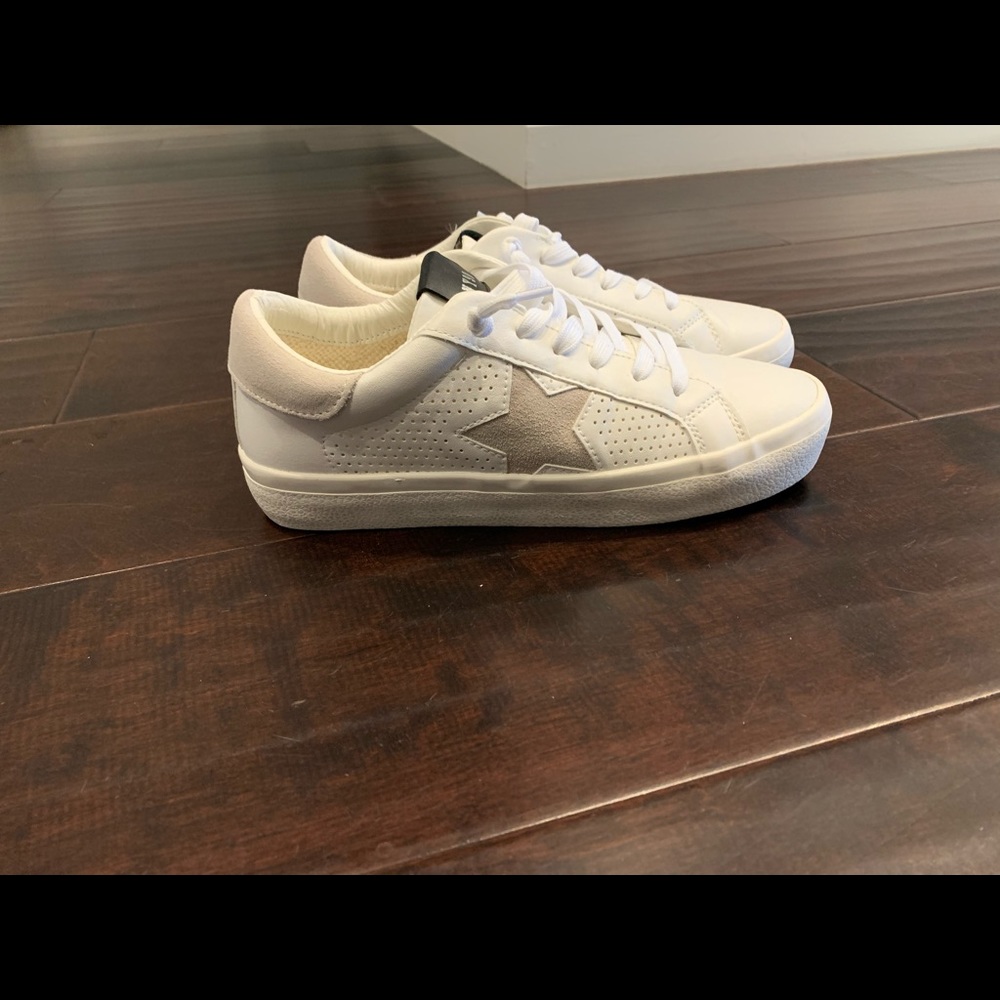 Steve Madden Starling. Brand new. Women’s 9